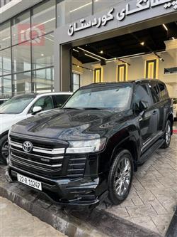 تويوتا لاندكروزر